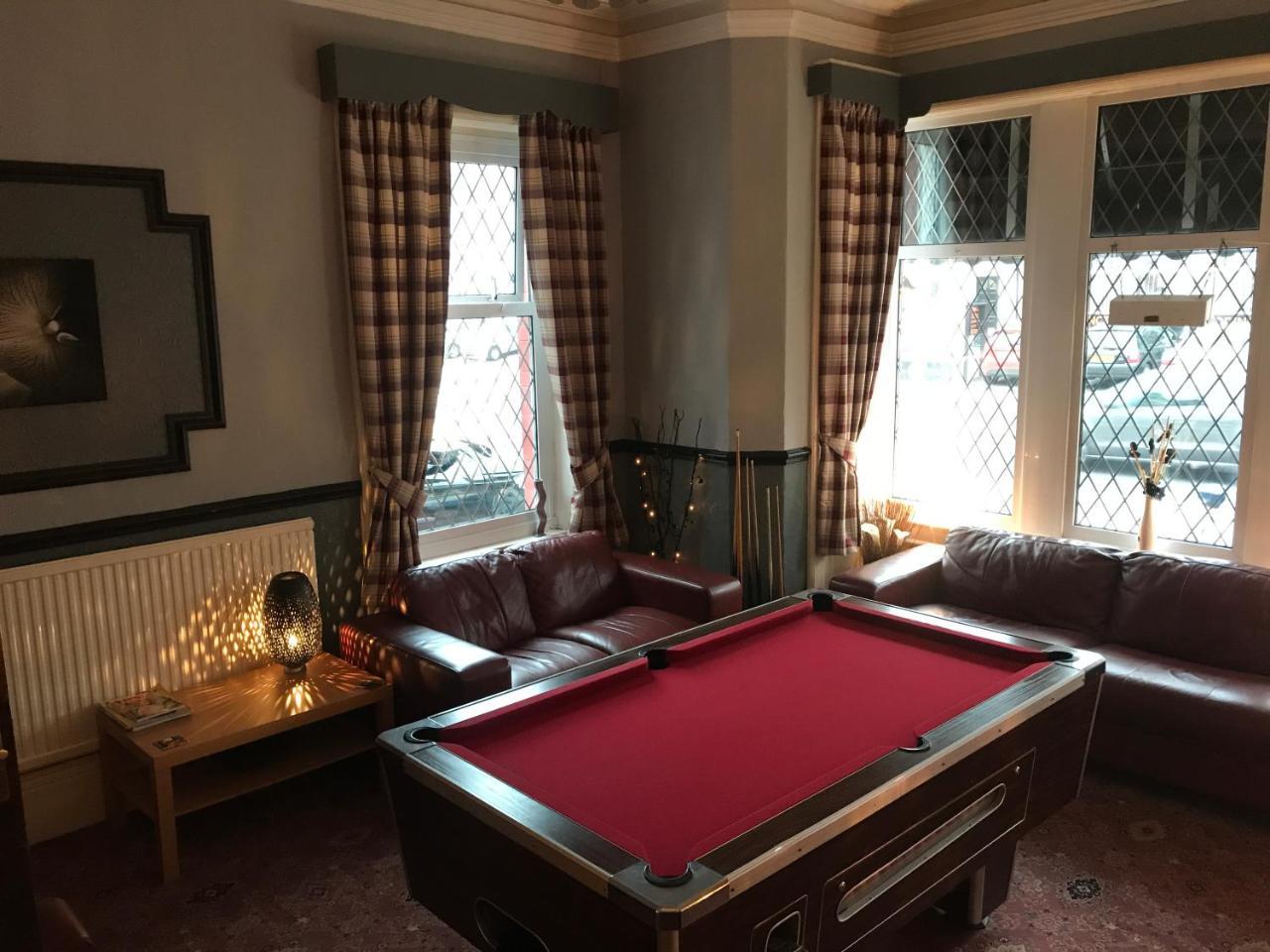 West Vale Bed and breakfast